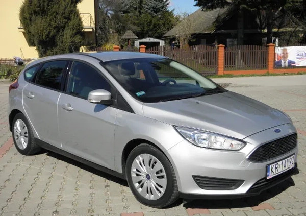 Ford Focus cena 39900 przebieg: 130000, rok produkcji 2017 z Kunów małe 466